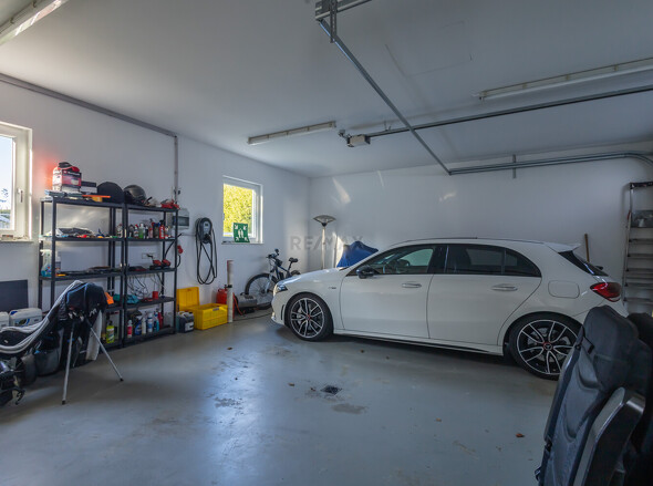 Garage EG