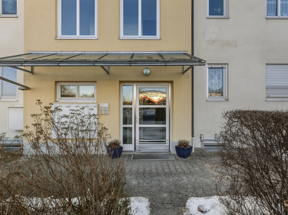 überdachter Hauseingang