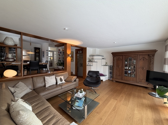 Blick Richtung Esszimmer