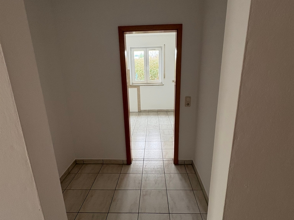 Garderobe / Zugang Küche