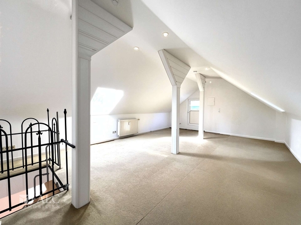 Studio und Zugang zur Dachterrasse