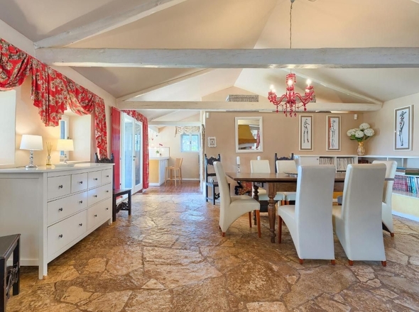 istra-umag-vila-i-3-objekta-prvi-red-do-mora-bazen_11