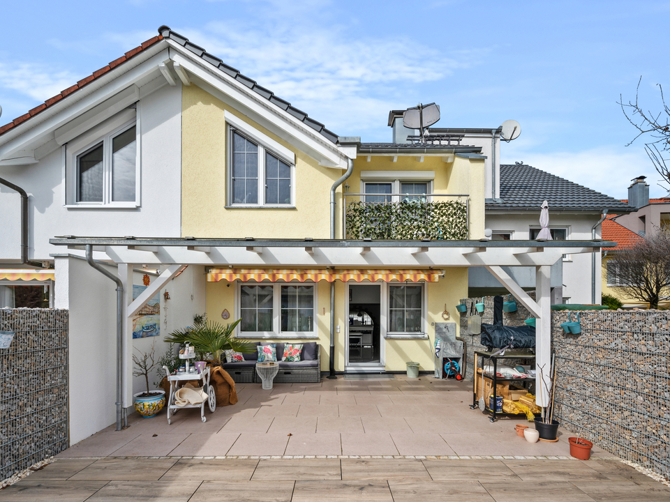 backbone_69854_006_HD