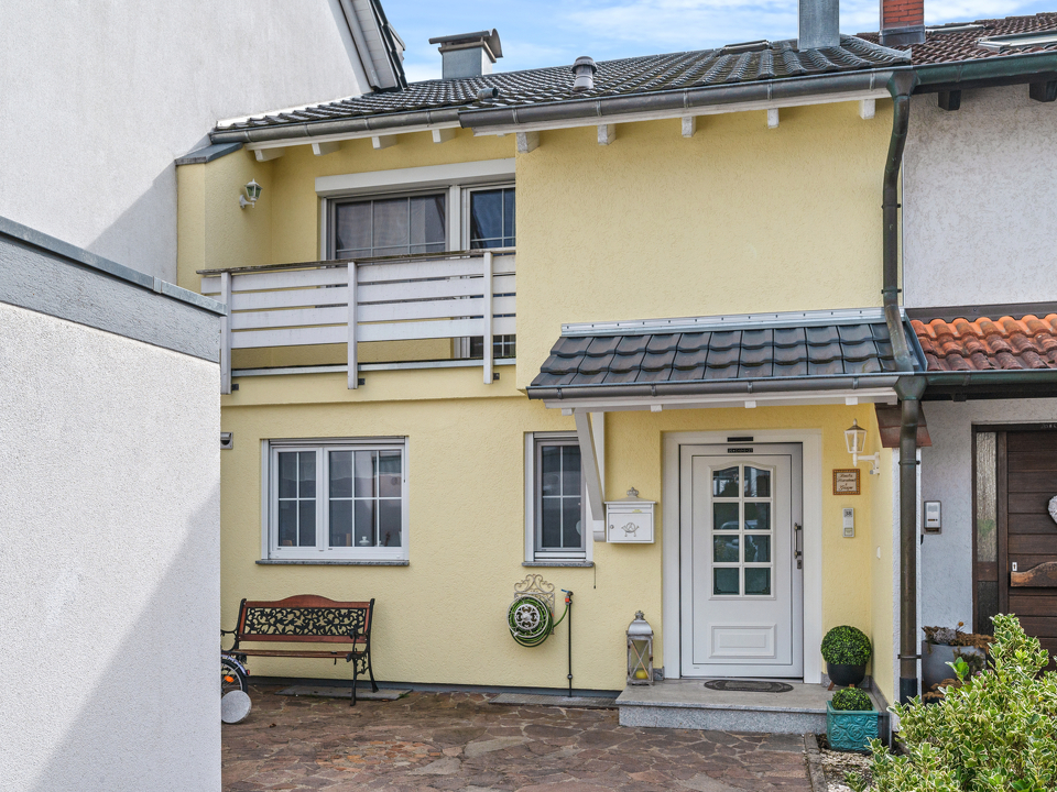 backbone_69854_018_HD