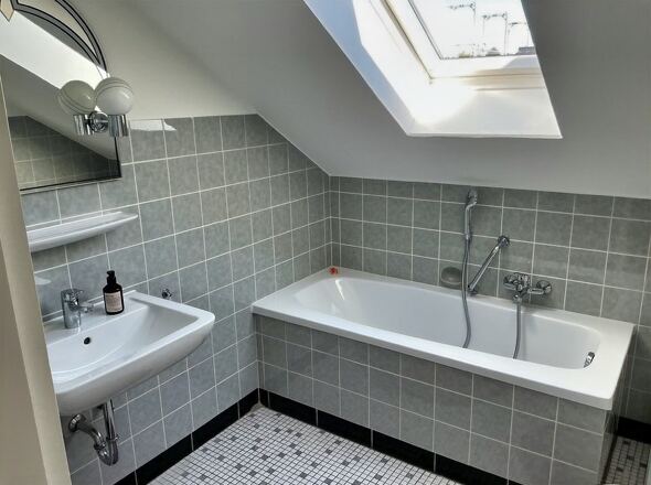 Badezimmer Dachgeschoß