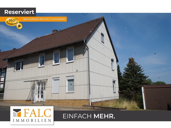 Blick von der Strasse