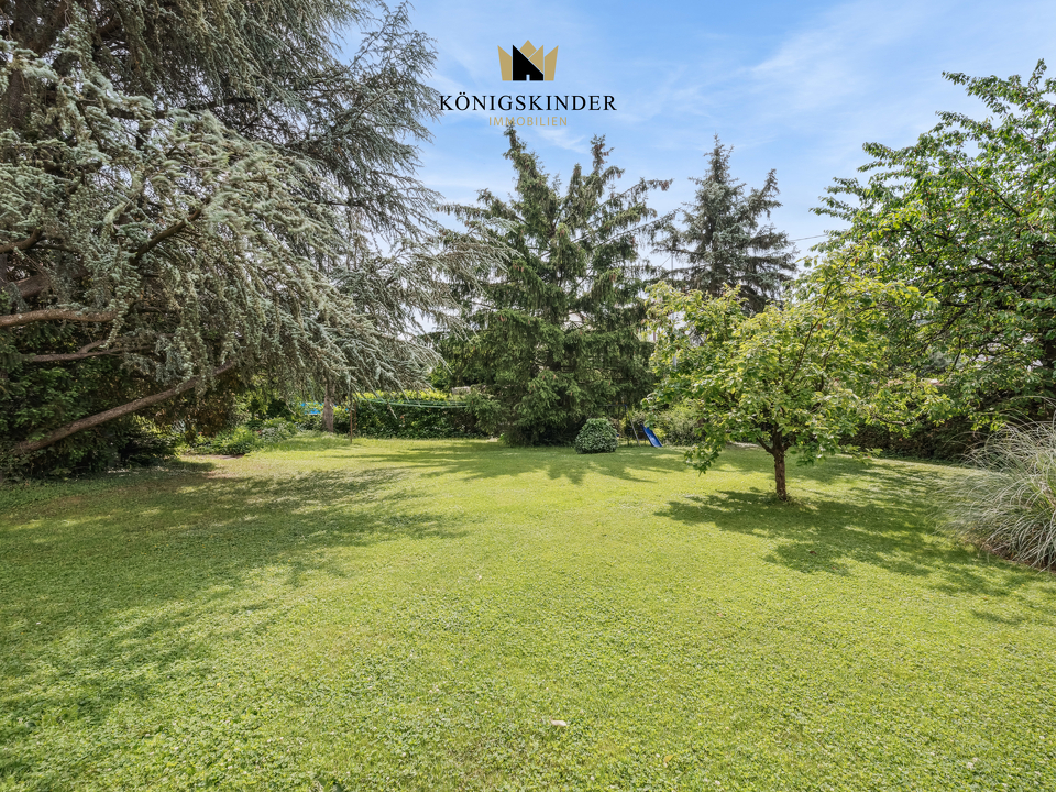 parkähnlicher Garten