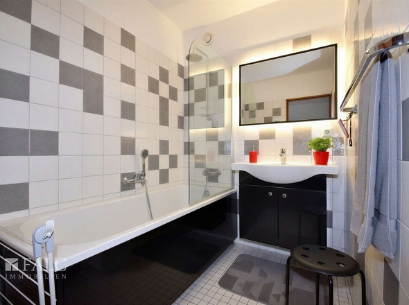 Badezimmer - (KI generiert)