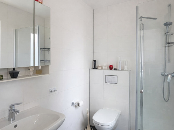 Duschbad im Erdgeschoss