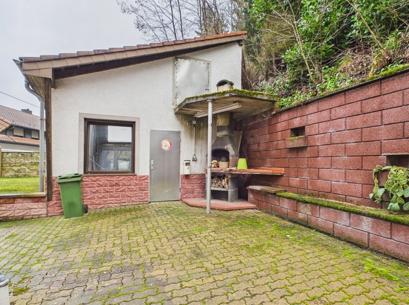 CAM01708G0-PR0091-STILL023