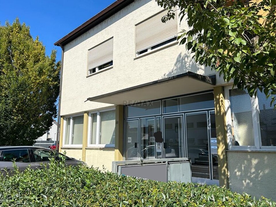 Außenansicht Eingang Gewerbe