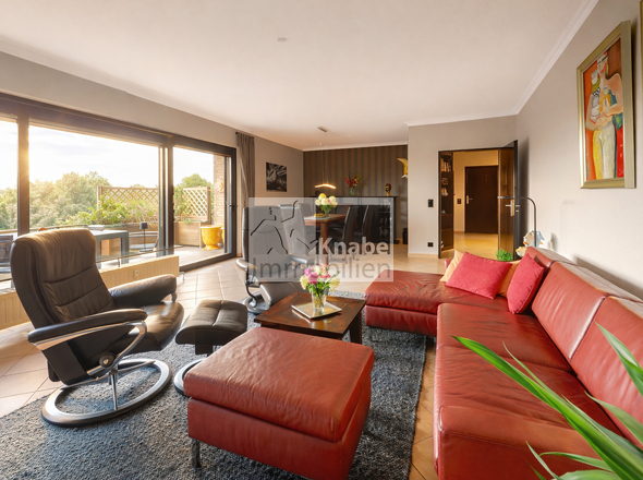 Großzügiges Wohn- u. Esszimmer