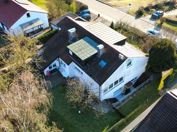 Hübsche Rückansicht