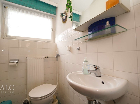 Stilles Örtchen (Erdgeschoss)