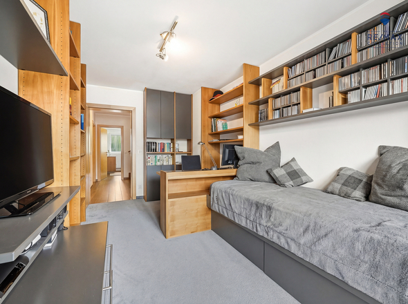 Kinder-/Gäste-/Arbeitszimmer (Zimmer 1)