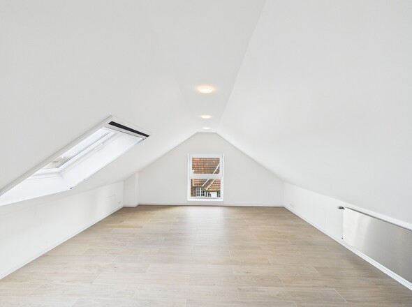 Spitzboden Hobbyraum