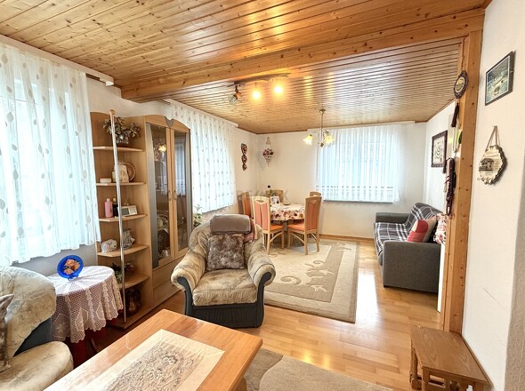 Wohn- und Essbereich EG