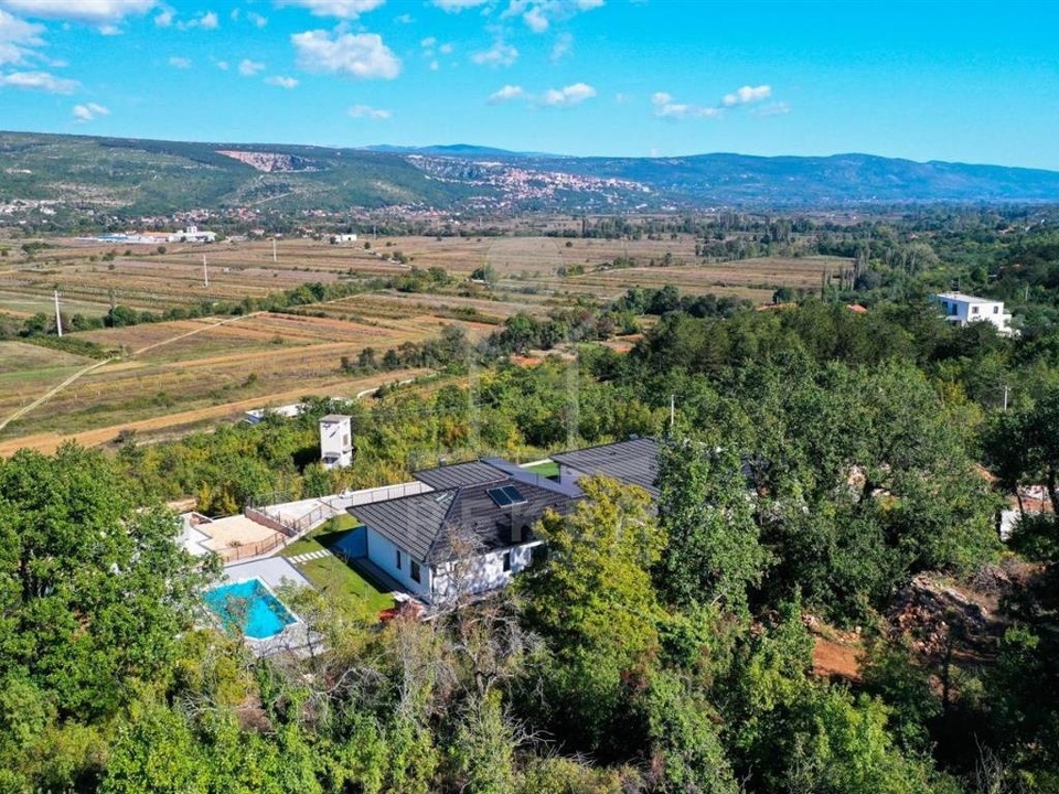 Idyllische Villa nahe Makarska – Natur und Kultur vereint