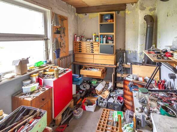 Hobbywerkstatt in der Garage