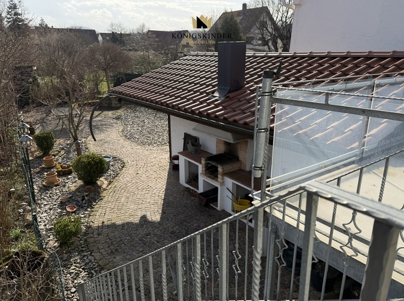 Garten und Grillstelle