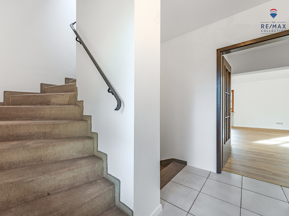 Treppe ins Dachgeschoss