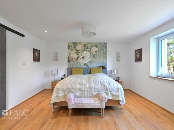 UG Master Schlafzimmer