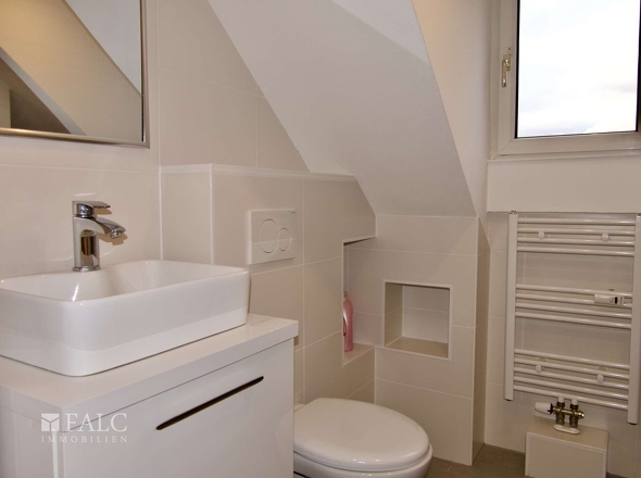 Badezimmer 1. OG