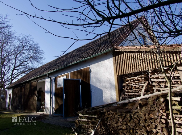 Nebengebäude, Holzlager 3