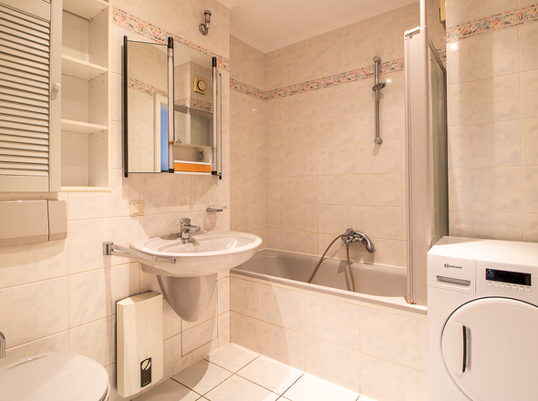 Badezimmer 1