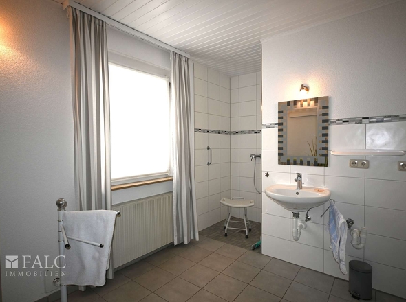EG-Badezimmer+Dusche