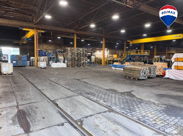 RE/MAX Immobilien DeLux Merzig Halle in Völklingen zu verkaufen