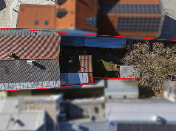 Luftaufnahme mit Markierung