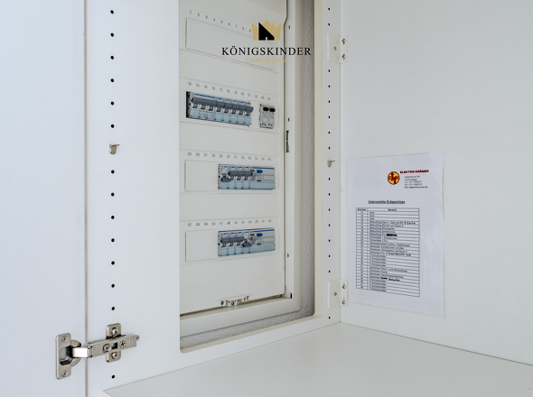 Elektrotechnik Erdgeschoss