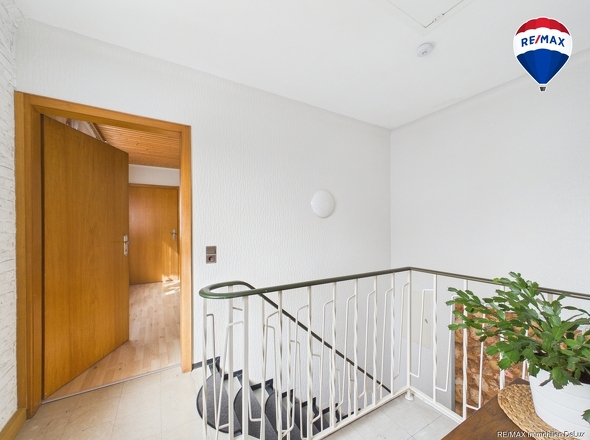 REMAX Immobilien DeLux Haus in Losheim am See - Britten zu verkaufen