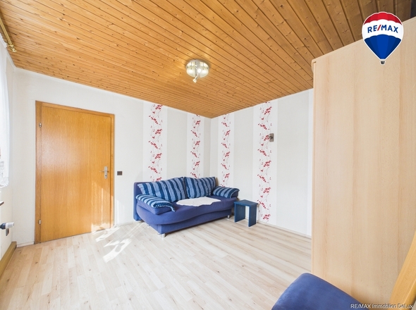 REMAX Immobilien DeLux Haus in Losheim am See - Britten zu verkaufen