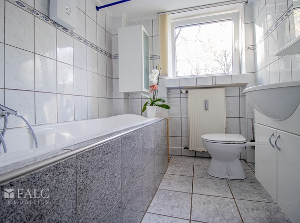 Modernes Badezimmer