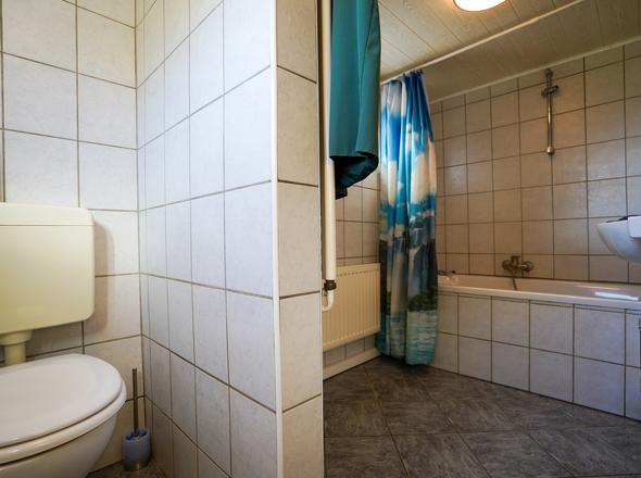 Badezimmer EG