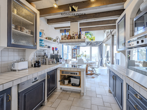 Küche - Essbereich - Terrassenzugang alles offen und sehr hell
