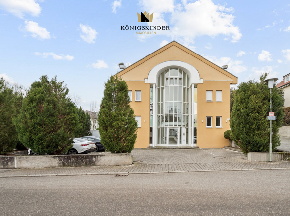 Sehr gepflegtes Anwesen