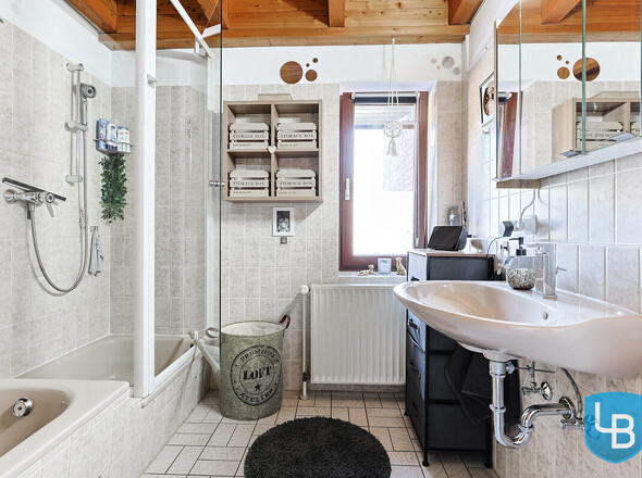 Vollbad im 2. Obergeschoss