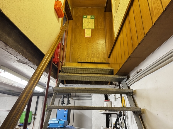 Treppe OG zur Garage