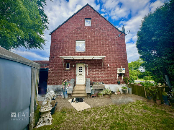 Seitenansicht Gebäude