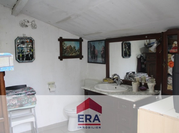 Badezimmer im Gartenbereich