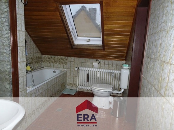 Badezimmer Maisonettenwohnung im Hauptgebäude