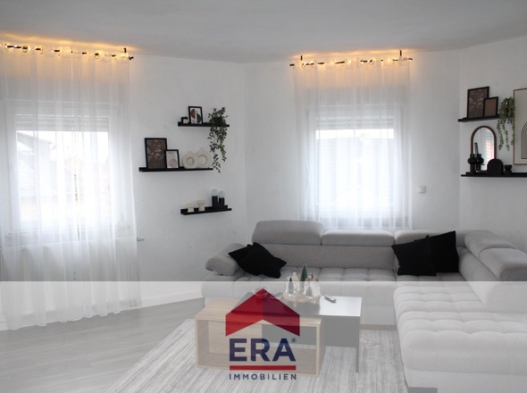 DG-Wohnung (4) Wohnzimmer