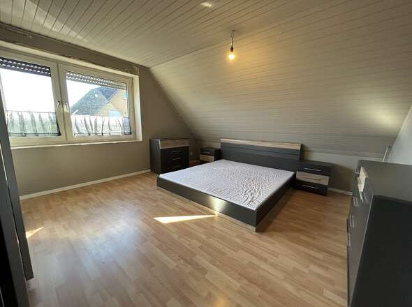 Schlafzimmer im OG