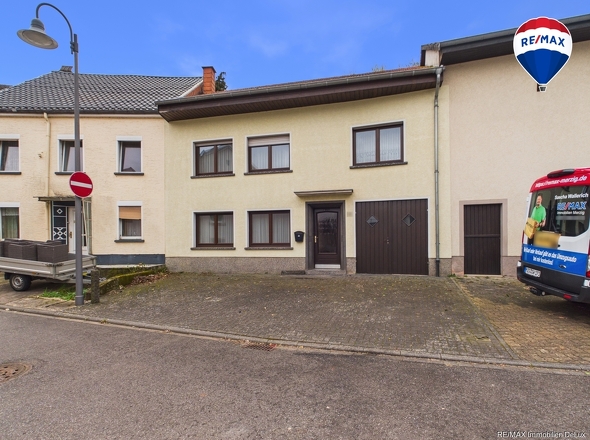 RE/MAX Immobilien DeLux Merzig Haus zu verkaufen in Kastel-Staadt