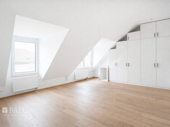 Schlafzimmer mit Einbauschrank 