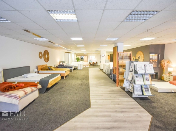 Verkaufsfläche vorne