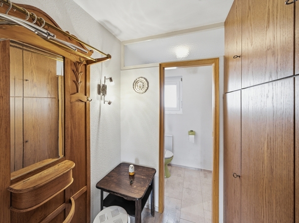 EG - Garderobe und Gäste-WC